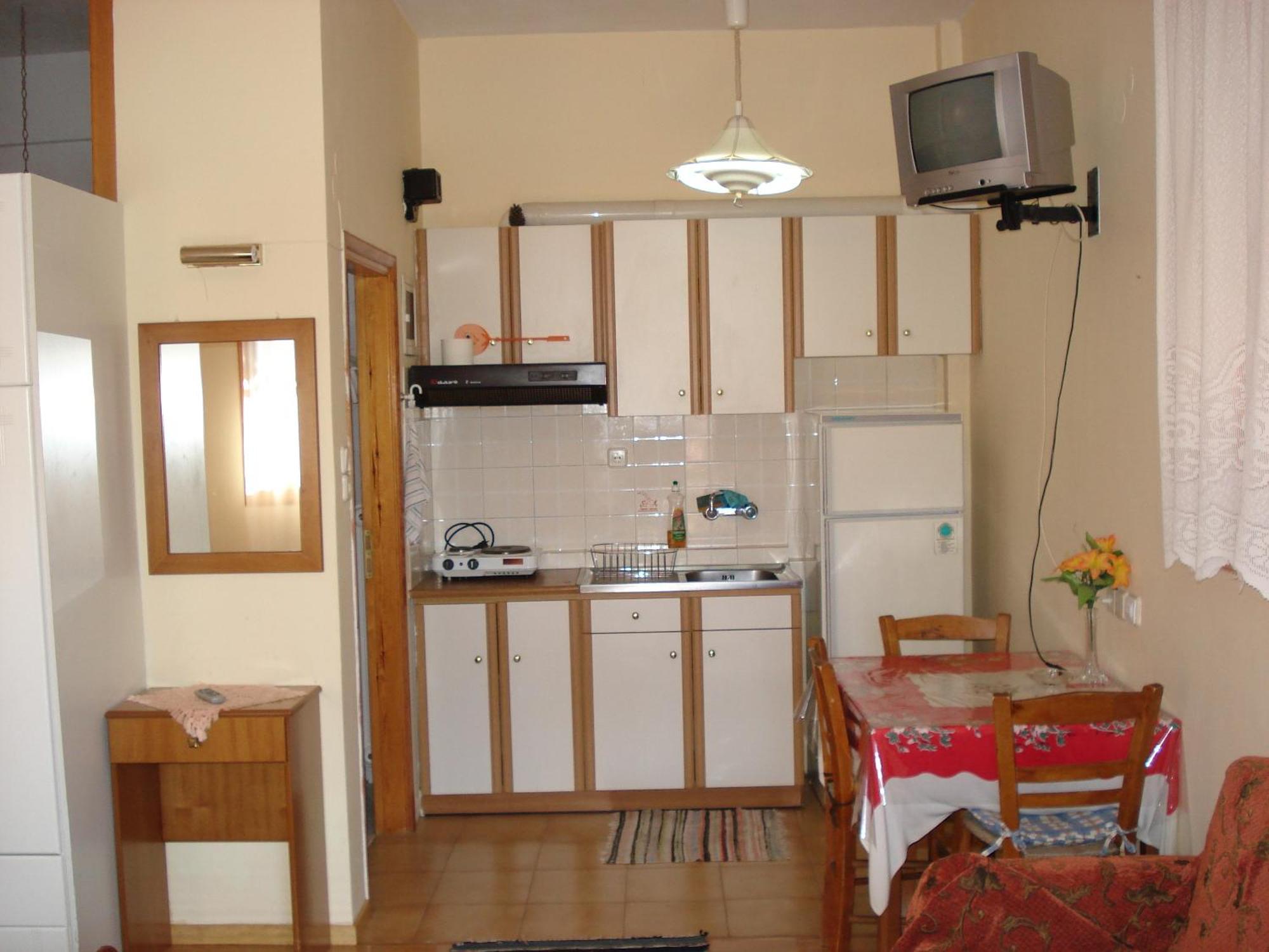 Zephyros Hotel Vitina Buitenkant foto