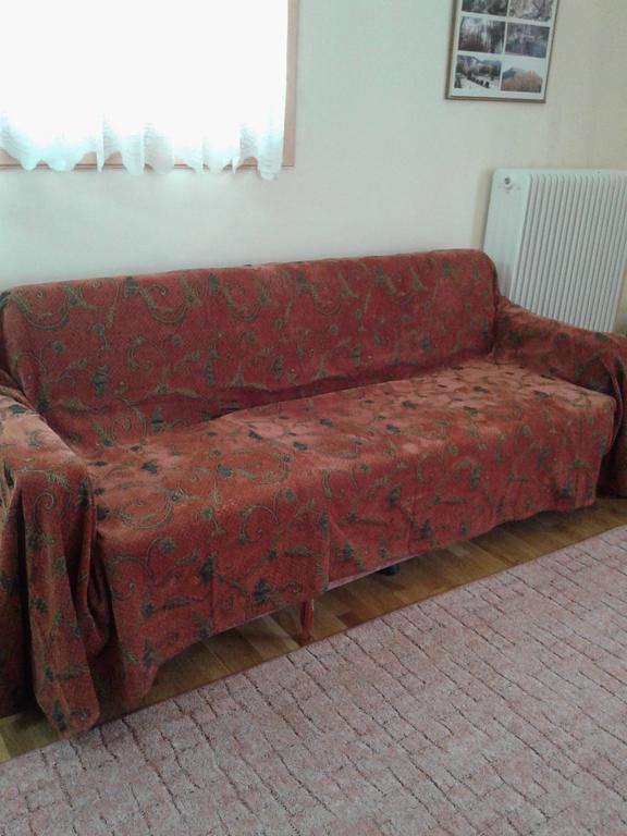 Zephyros Hotel Vitina Buitenkant foto